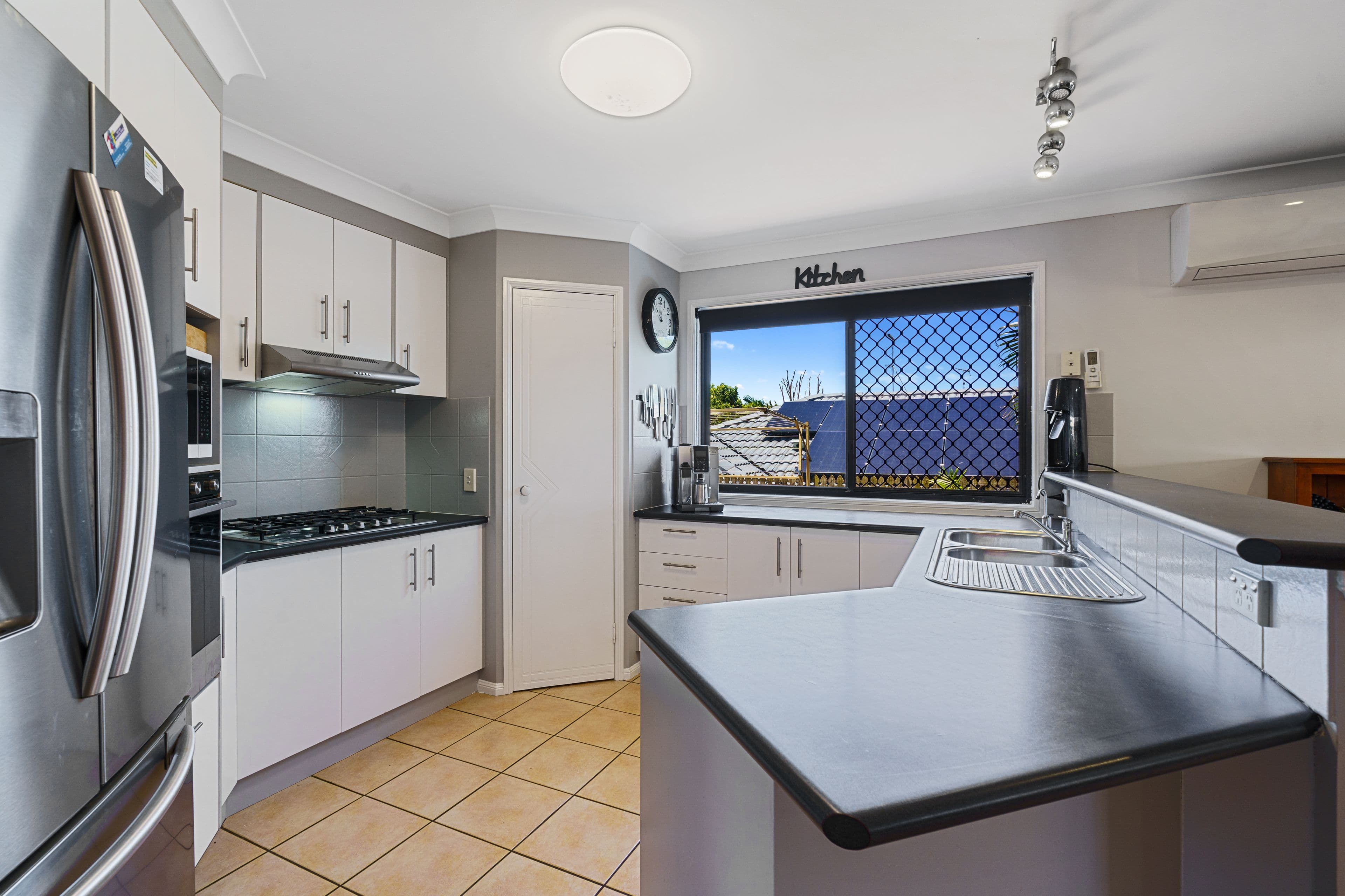 2 Hayes Street, Thornlands QLD 4164, Thornlands - Thumbnail 4