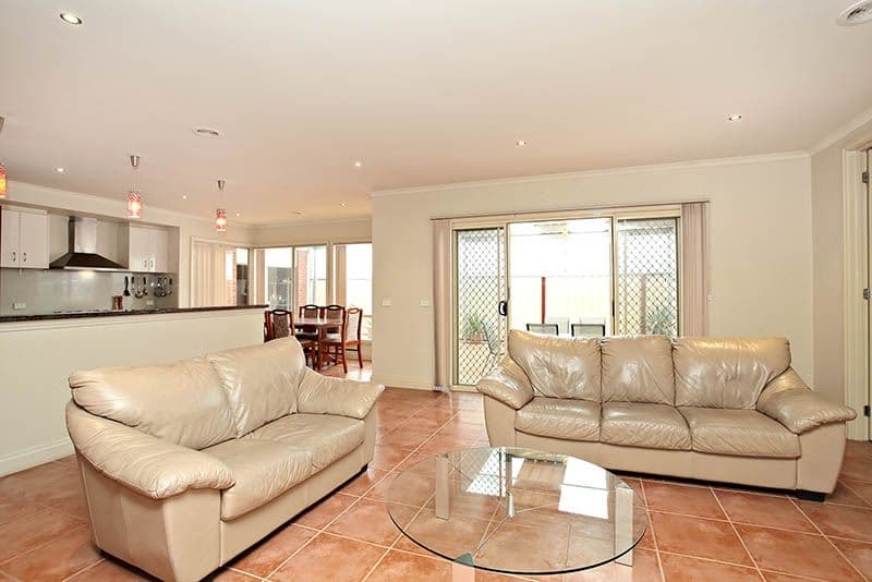 41 Webbs Avenue, TAYLORS HILL VIC 3037, Taylors Hill - Thumbnail 4
