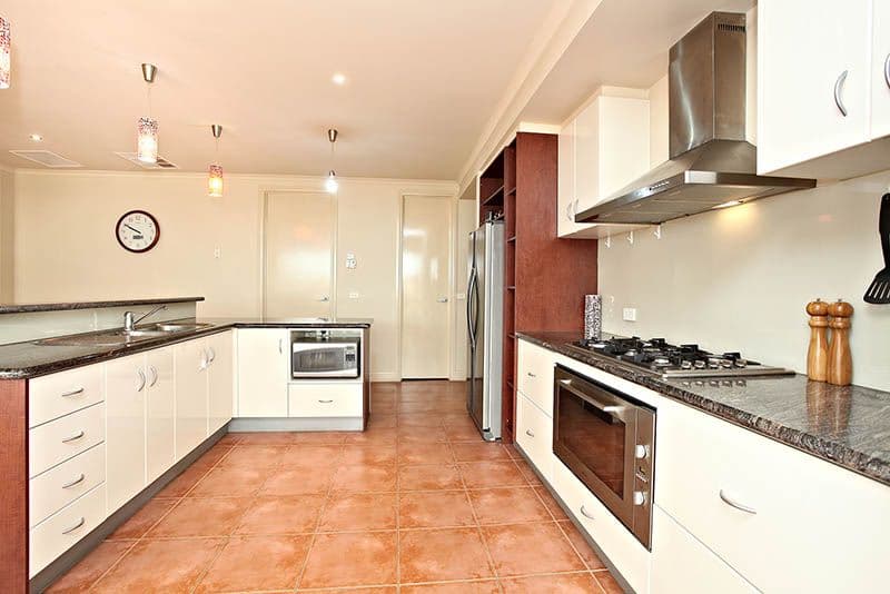 41 Webbs Avenue, TAYLORS HILL VIC 3037, Taylors Hill - Thumbnail 7