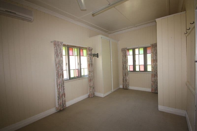 25 Brisbane Street, BEAUDESERT QLD 4285, Beaudesert - Thumbnail 4