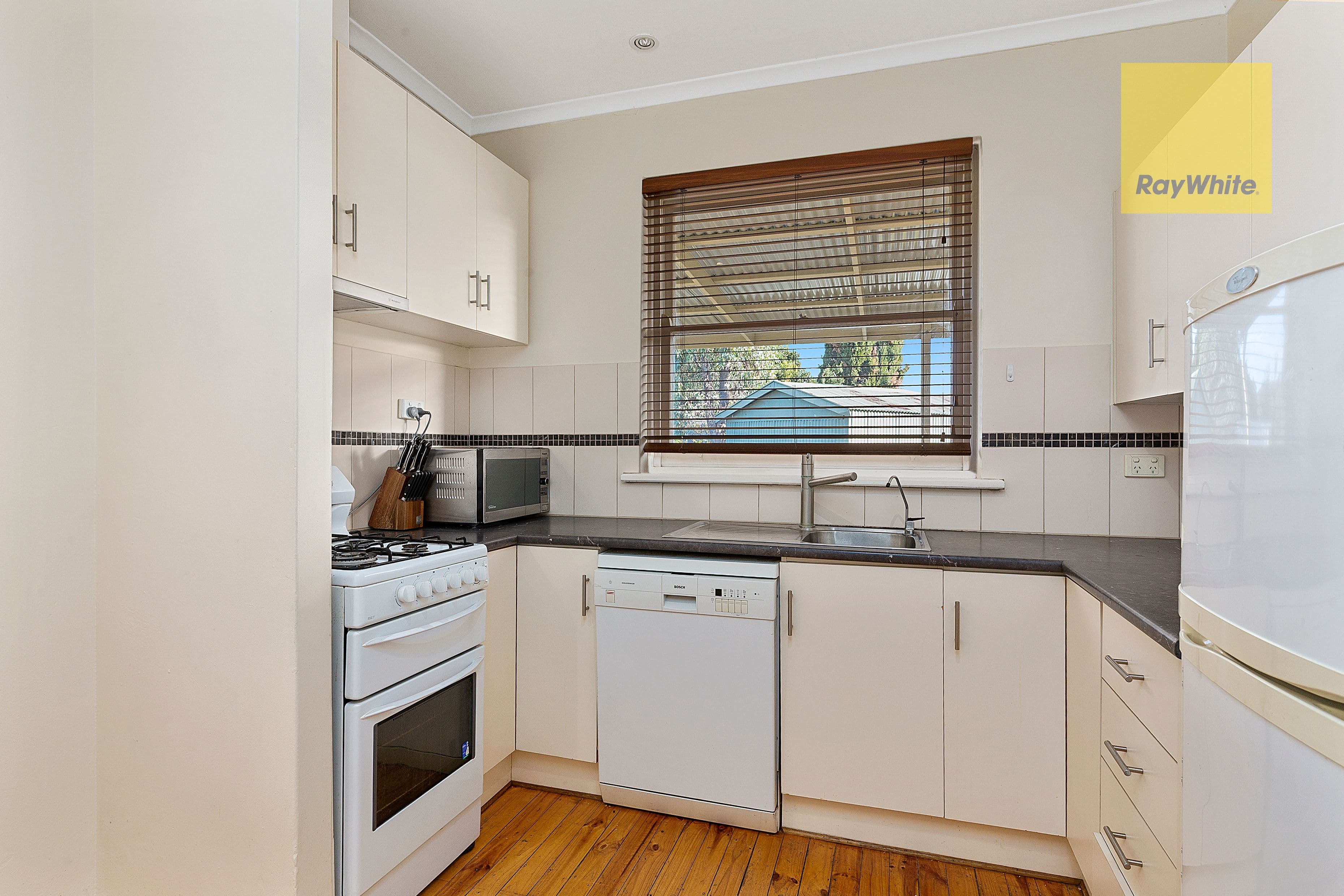 12 Gladys Street, Clarence Gardens SA 5039, Clarence Gardens - Thumbnail 5