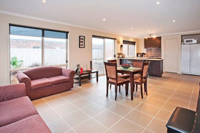 2 Geraghty Court, LOVELY BANKS VIC 3221, Lovely Banks - Thumbnail 4