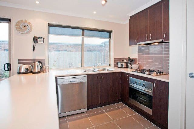 2 Geraghty Court, LOVELY BANKS VIC 3221, Lovely Banks - Thumbnail 7