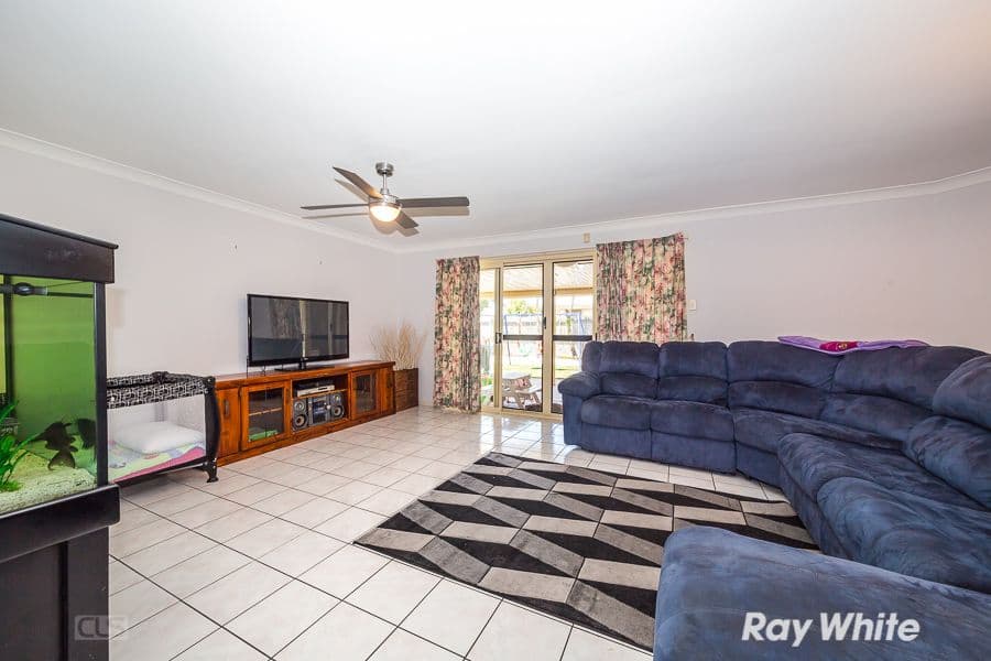 130 Avon Avenue, Banksia Beach QLD 4507, Banksia Beach - Thumbnail 2
