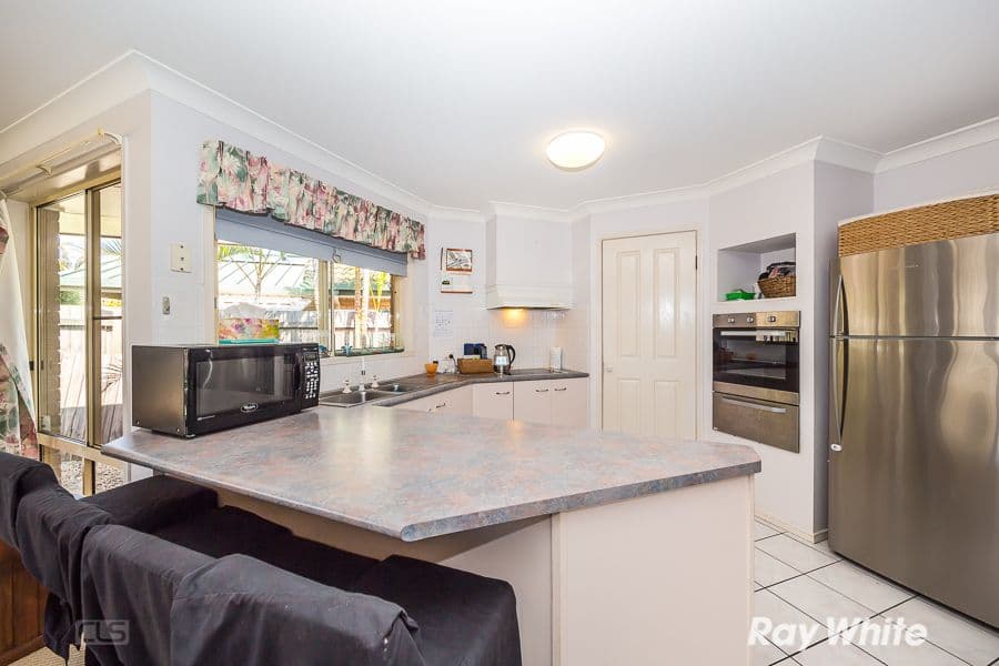 130 Avon Avenue, Banksia Beach QLD 4507, Banksia Beach - Thumbnail 3