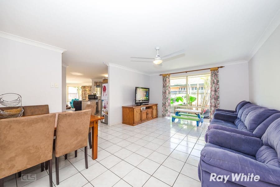 130 Avon Avenue, Banksia Beach QLD 4507, Banksia Beach - Thumbnail 4