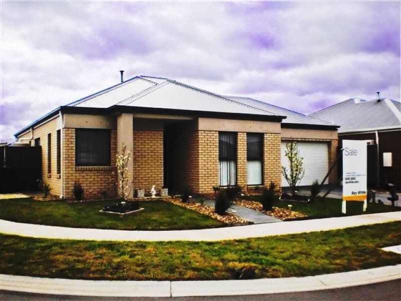 41 Kinglake Crescent, CRAIGIEBURN VIC 3064, Craigieburn - Image 1