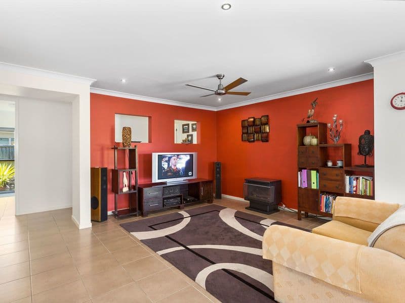 10 Hassett Drive, Pottsville - Thumbnail 8
