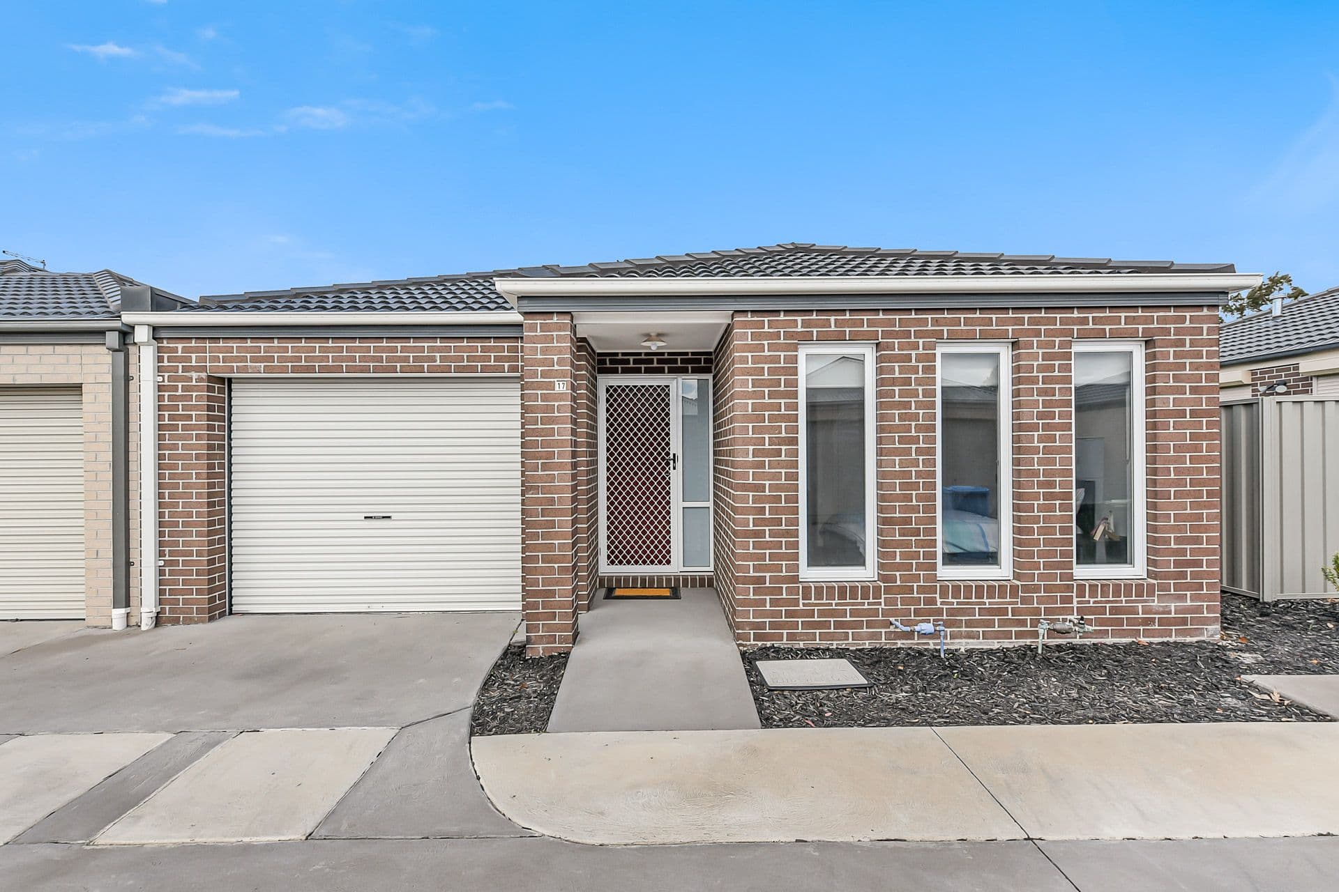 17 Renlik Circuit, Cranbourne North VIC 3977, Cranbourne North - Image 1
