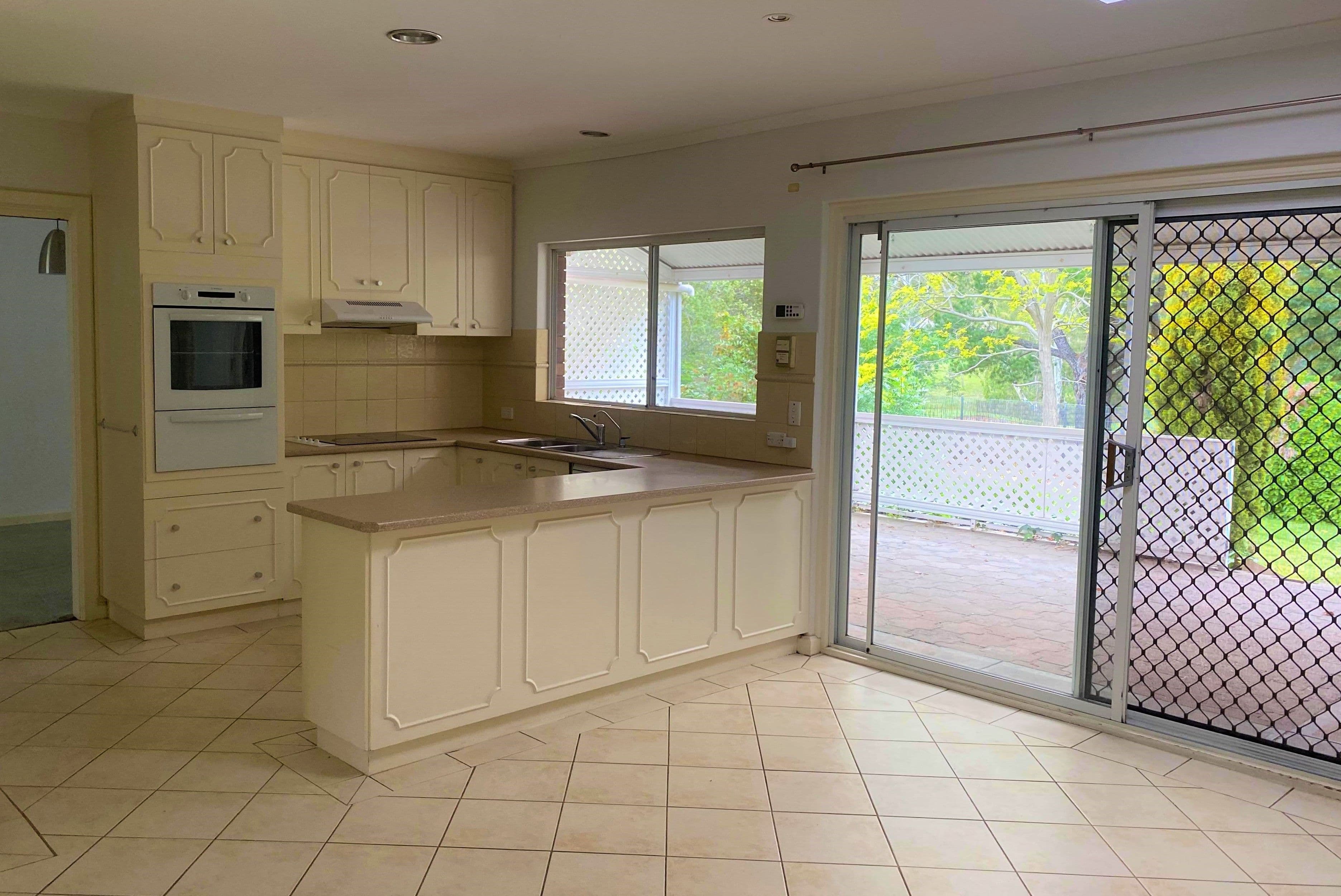 60 Fairlie Drive, Flagstaff Hill SA 5159, Flagstaff Hill - Thumbnail 3