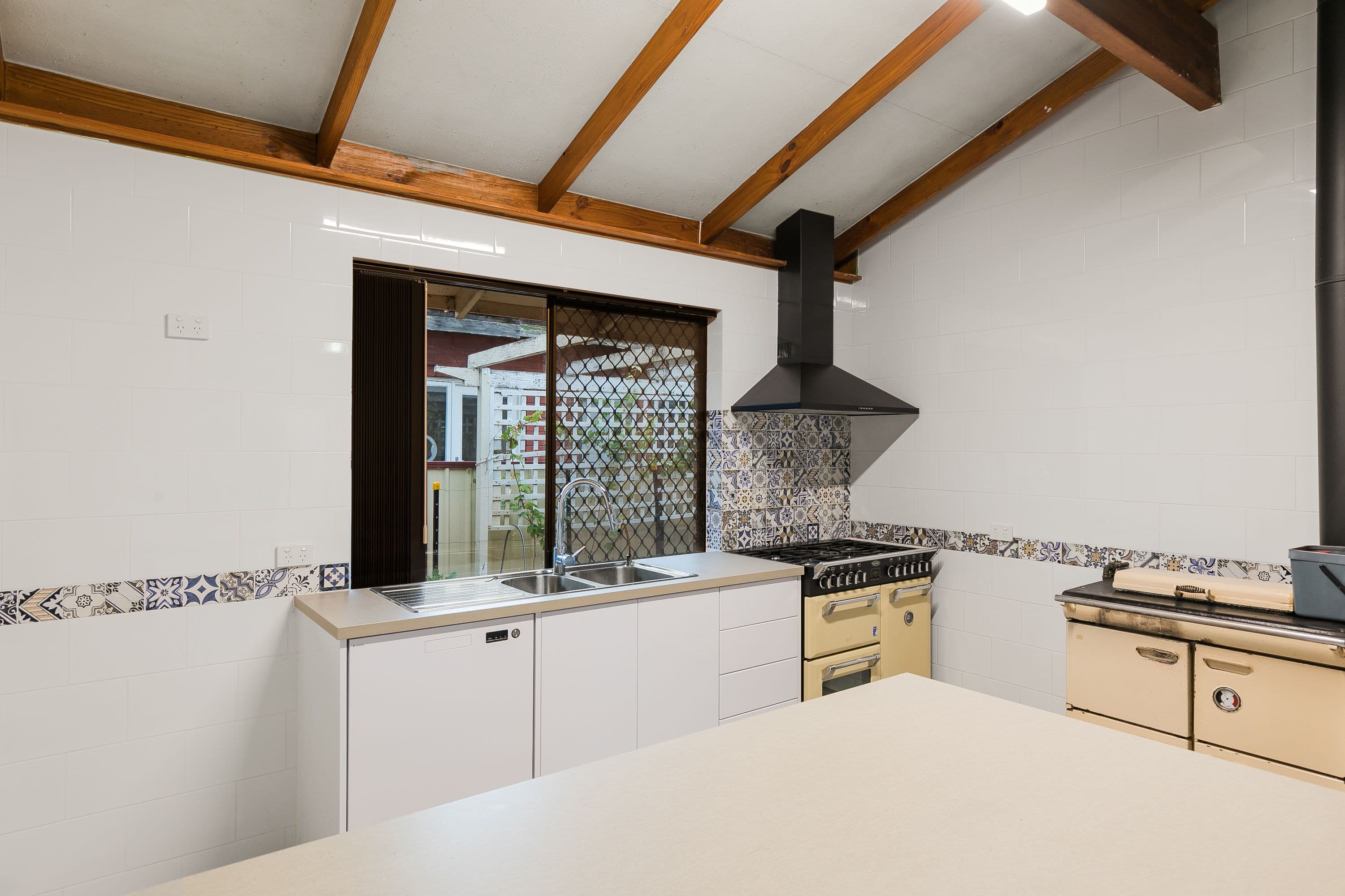 19 Avonlee Road, Armadale WA 6112, Armadale - Thumbnail 4