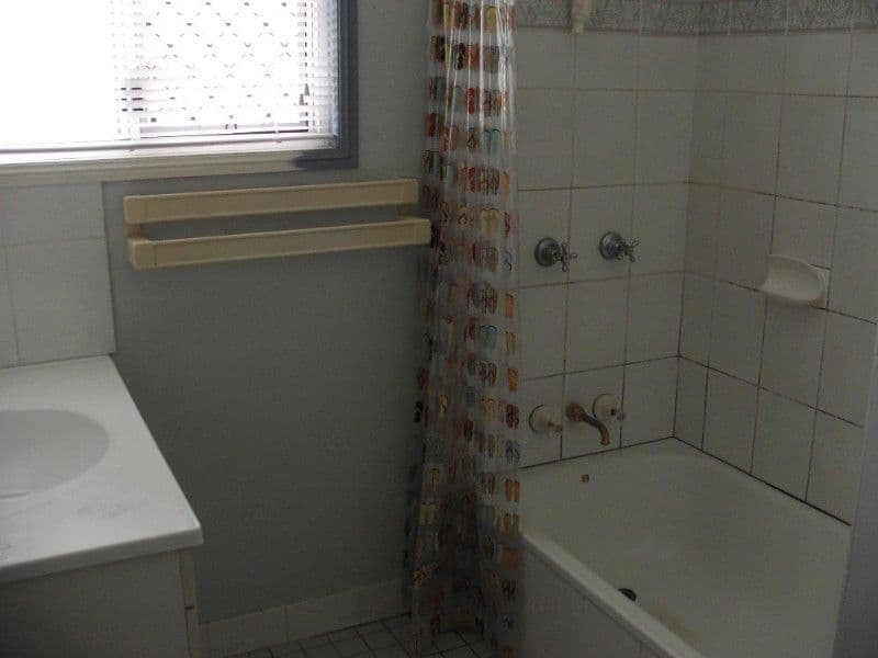 4 Meilland Street, PARKHURST QLD 4702, Parkhurst - Thumbnail 6