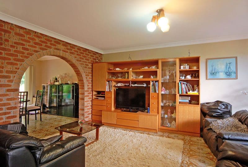 58 Loftus Drive, BARRACK HEIGHTS NSW 2528, Barrack Heights - Thumbnail 3