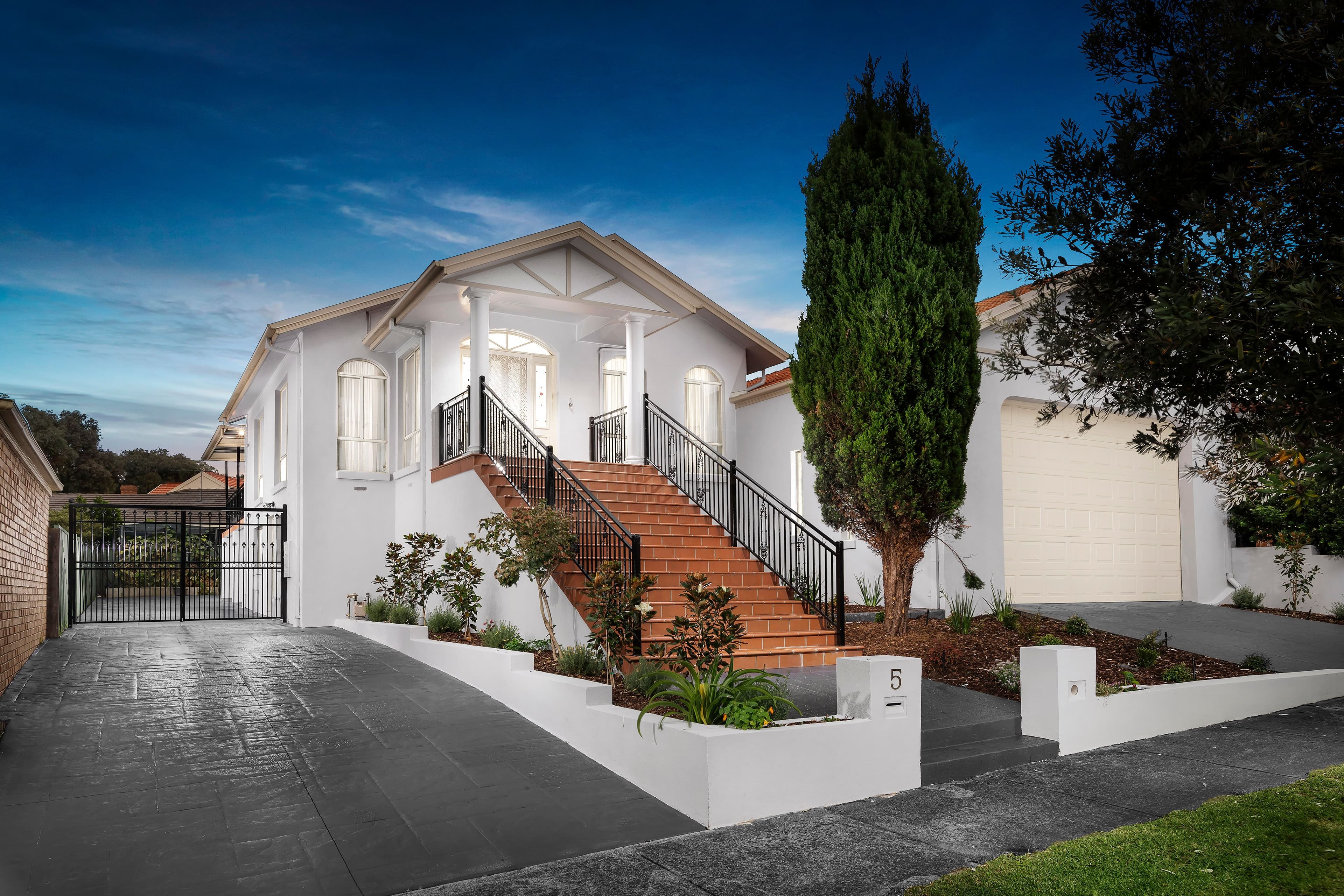 5 Australis Drive, Mill Park VIC 3082, Mill Park - Image 1
