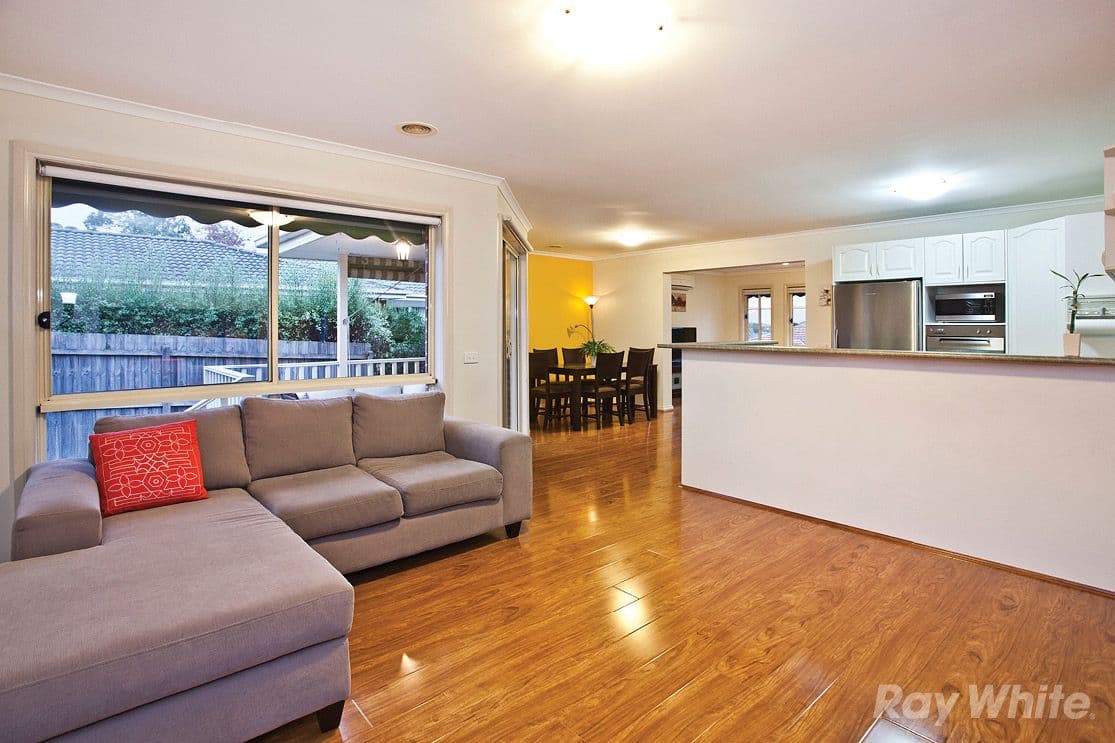 11 Rolls Court, GLEN WAVERLEY VIC 3150, Glen Waverley - Thumbnail 5
