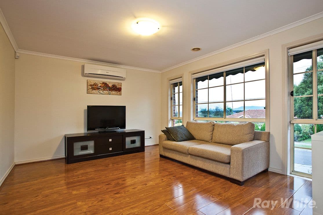 11 Rolls Court, GLEN WAVERLEY VIC 3150, Glen Waverley - Thumbnail 8