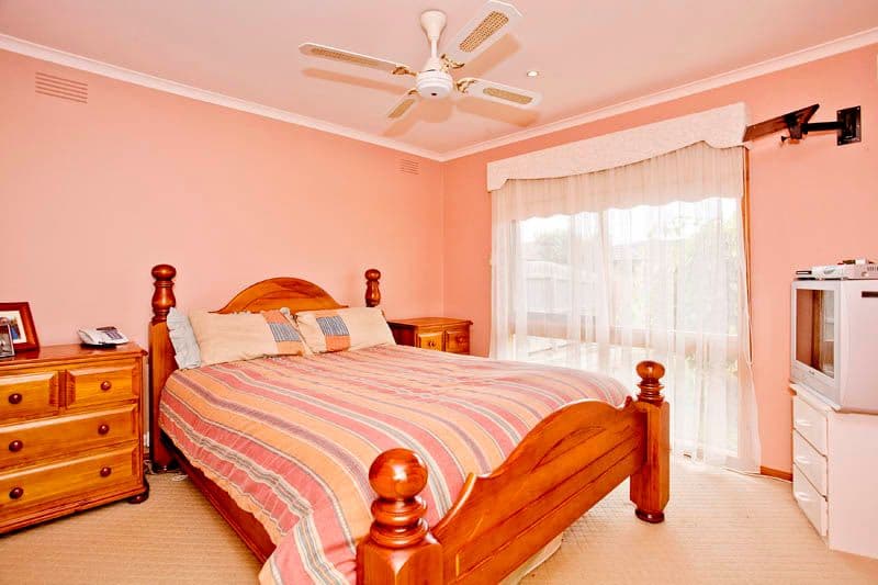 6 Ozone Crescent, BELL PARK VIC 3215, Bell Park - Thumbnail 4