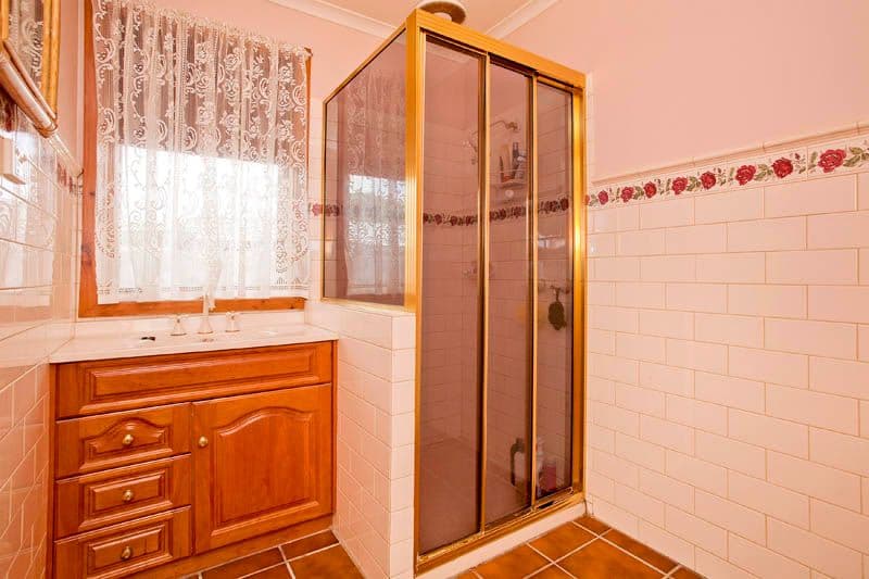 6 Ozone Crescent, BELL PARK VIC 3215, Bell Park - Thumbnail 7