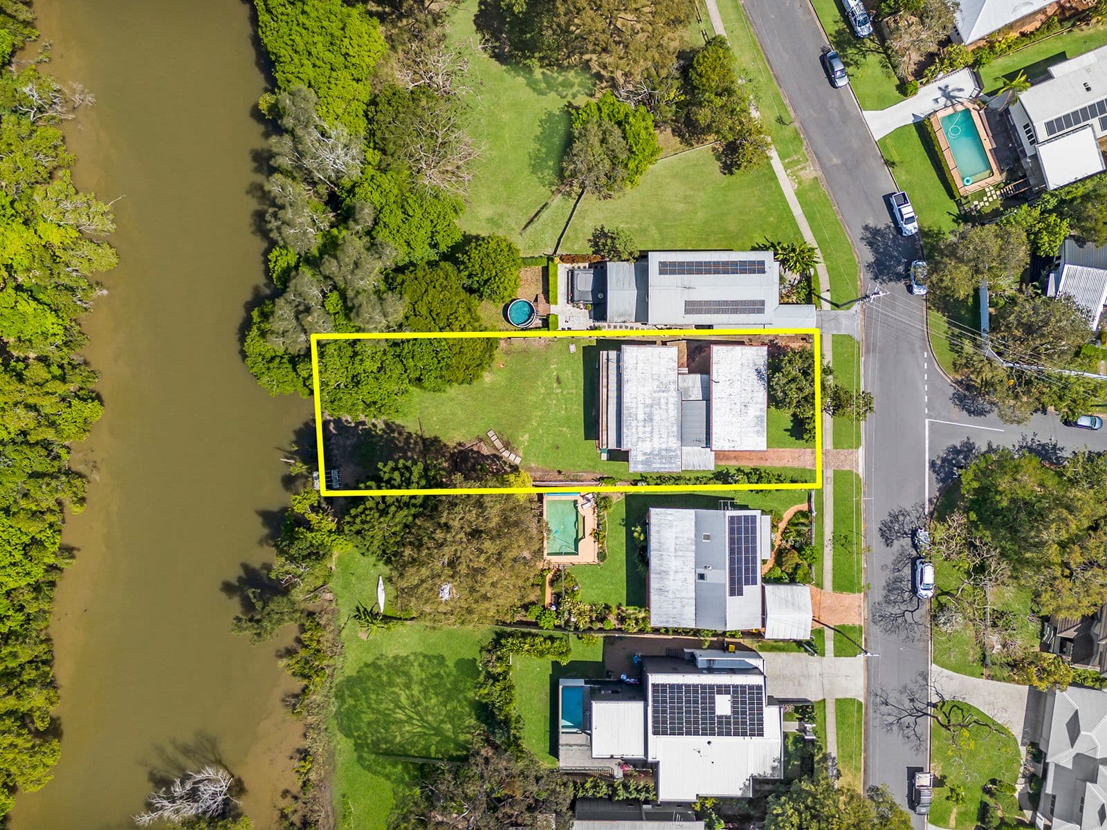 69 Strickland Terrace, Graceville QLD 4075, Graceville - Thumbnail 2