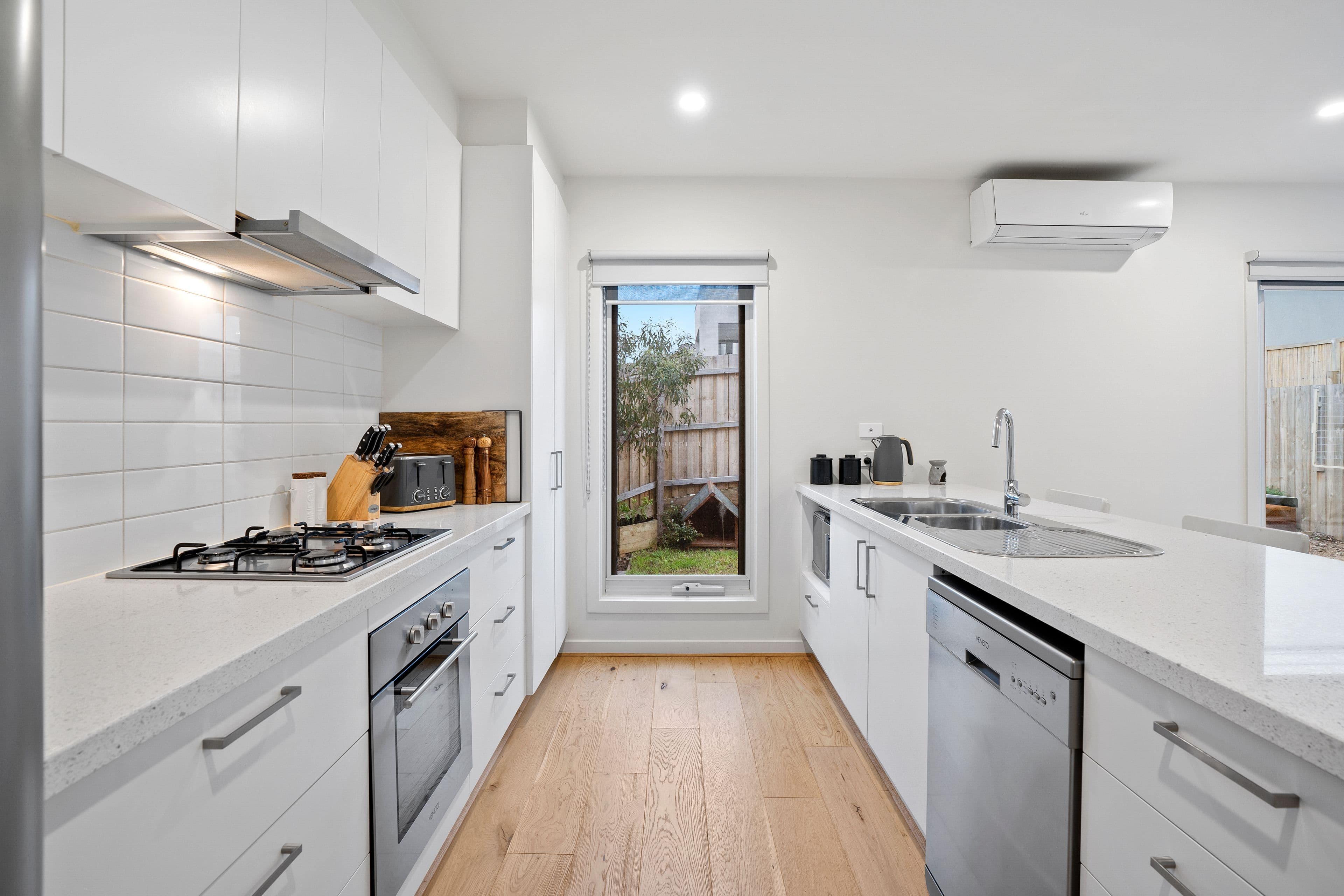 57 Olive Road, Hampton Park VIC 3976, Hampton Park - Thumbnail 6