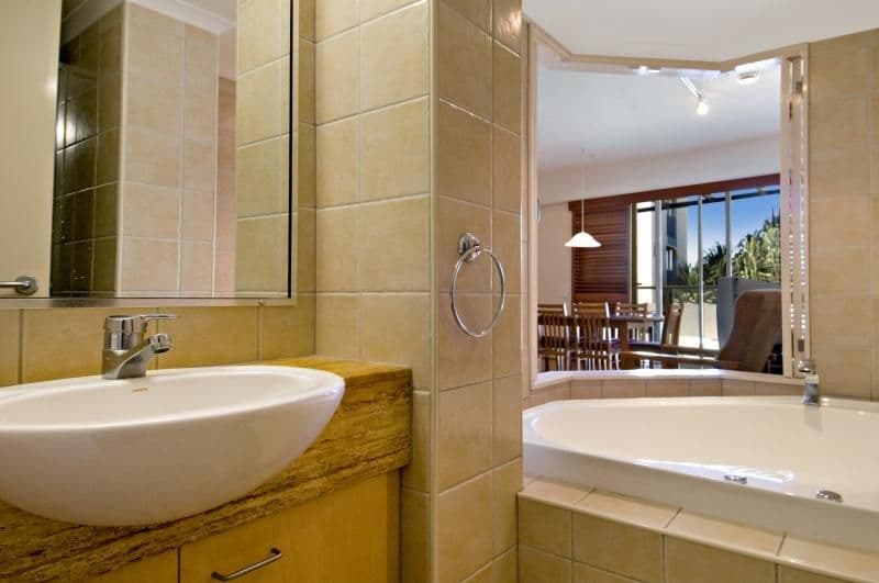  8 Rolling Surf Resort, Levuka Avenue, KINGS BEACH QLD 4551, Kings Beach - Thumbnail 4