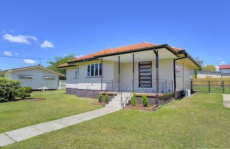 8 Robbies Avenue, CARINA QLD 4152, Carina - Image 1