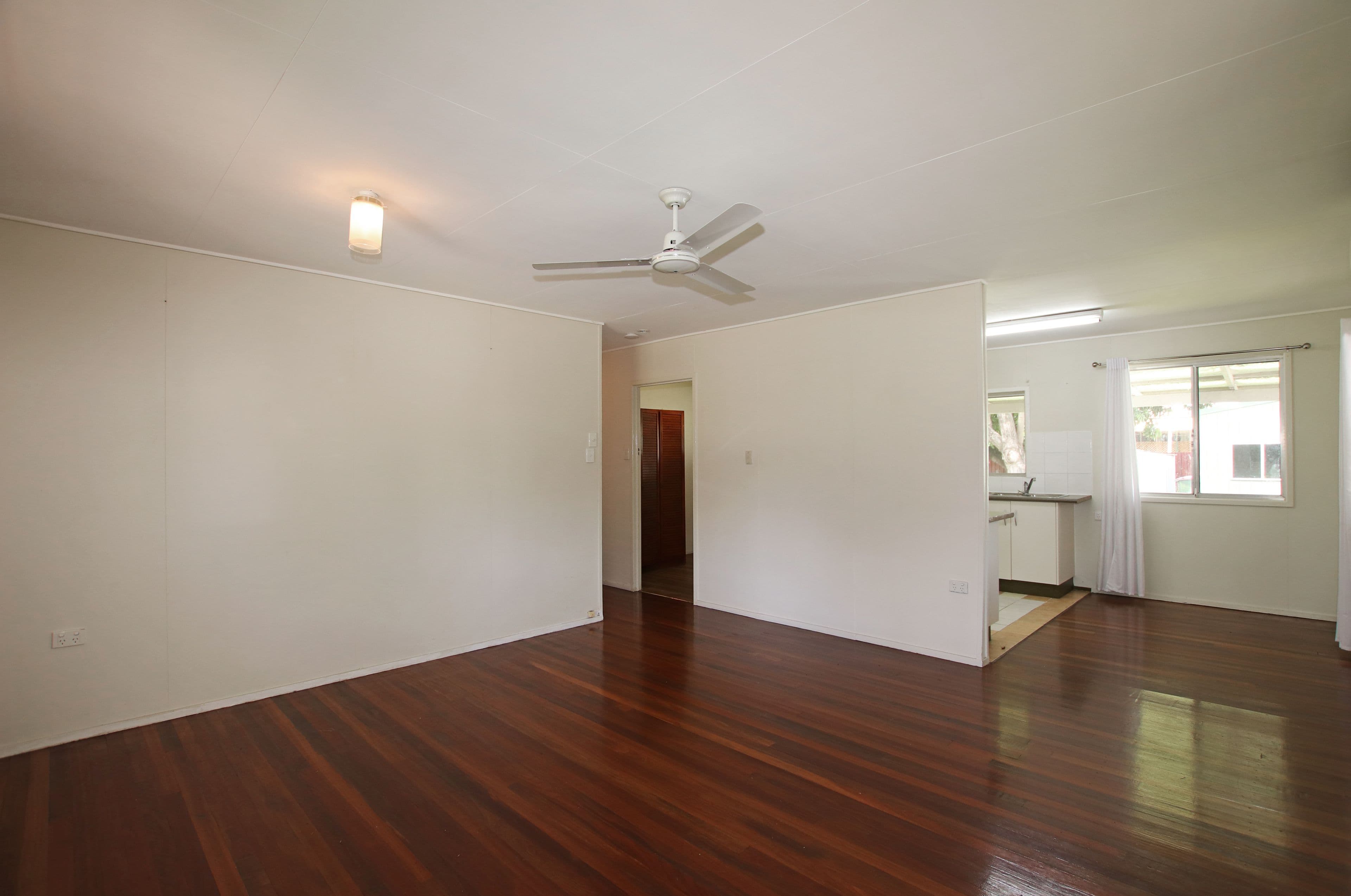 10 Benn Street, Biloela QLD 4715, Biloela - Thumbnail 3