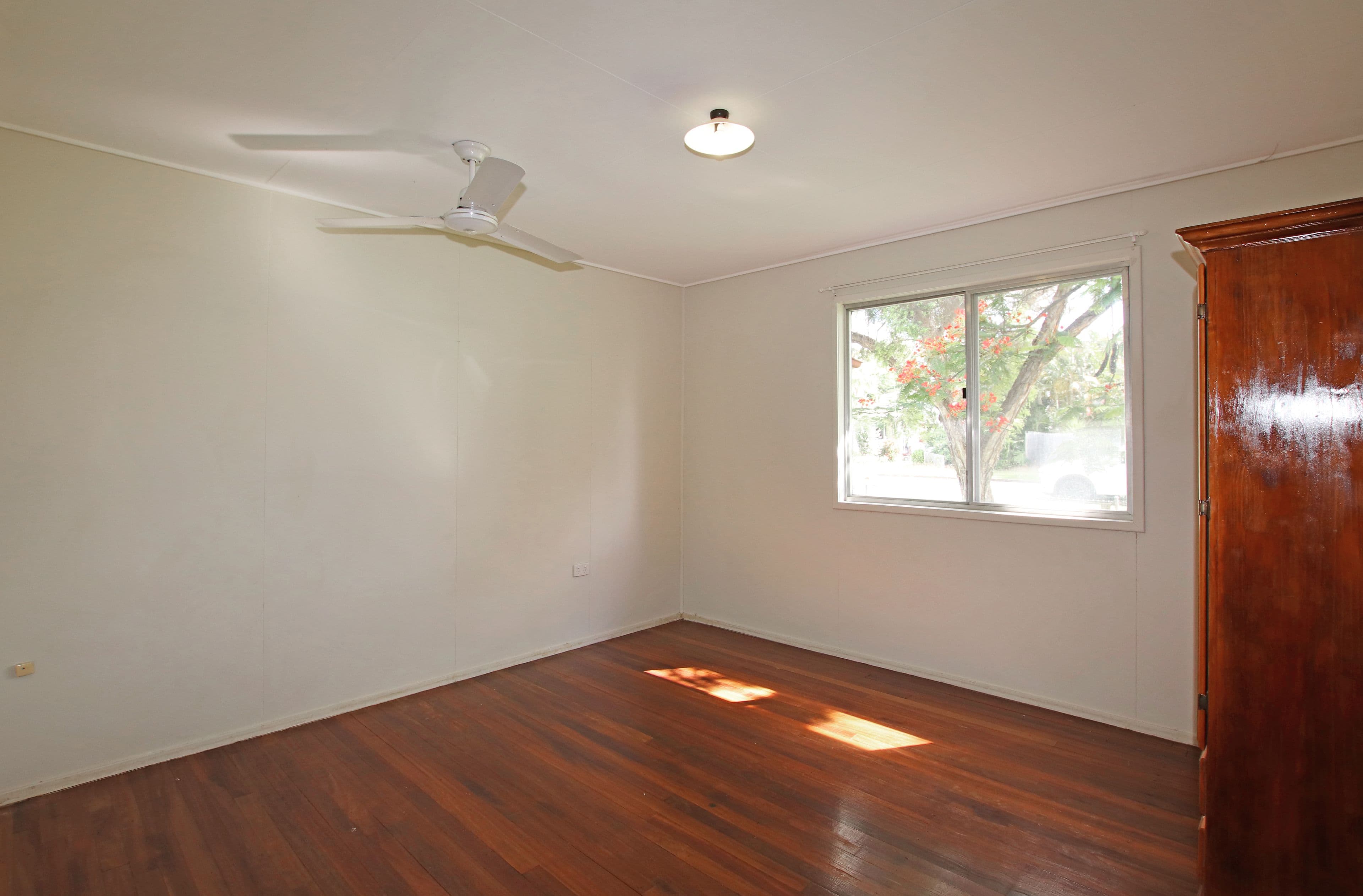 10 Benn Street, Biloela QLD 4715, Biloela - Thumbnail 5