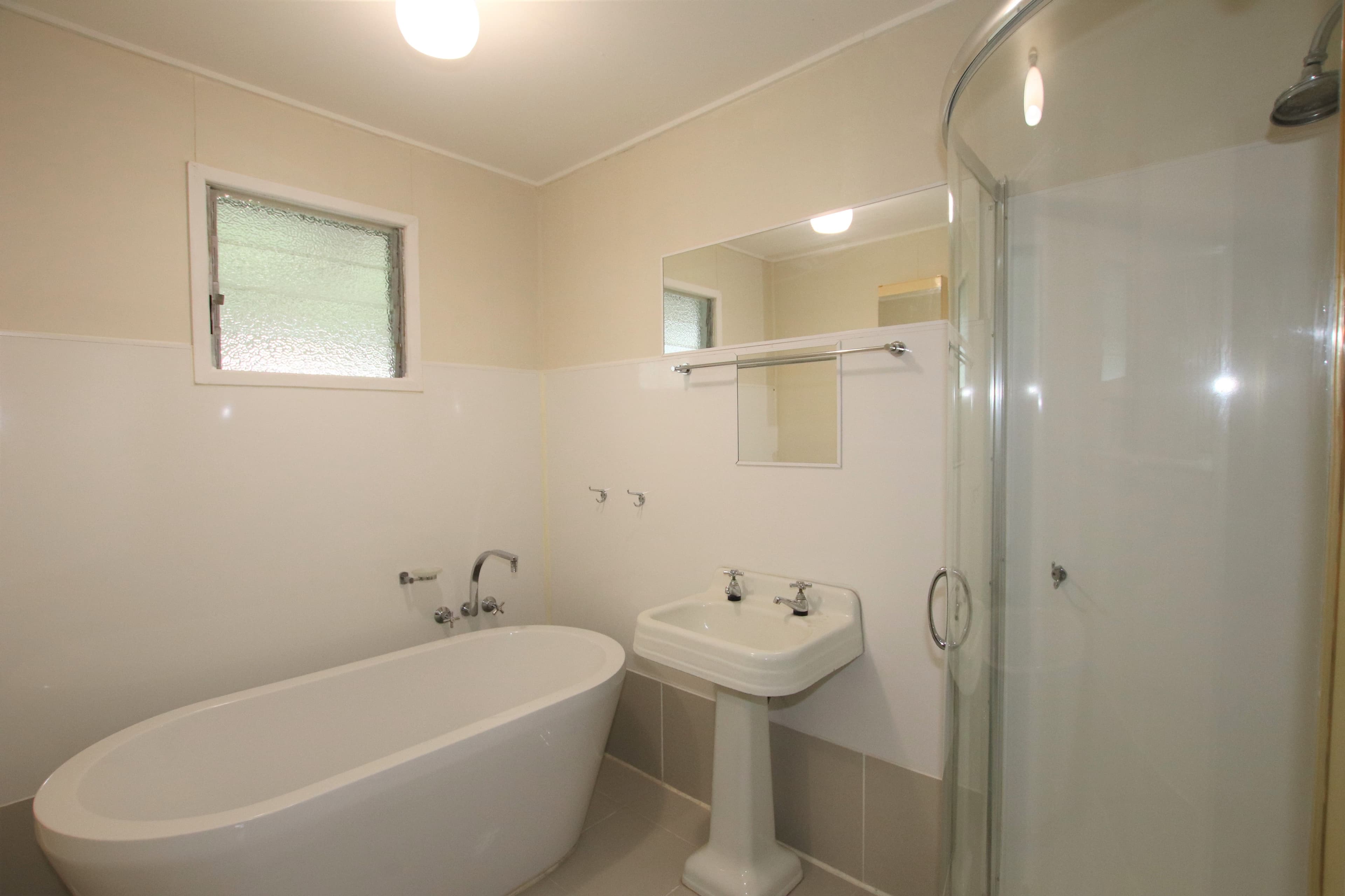 10 Benn Street, Biloela QLD 4715, Biloela - Thumbnail 7