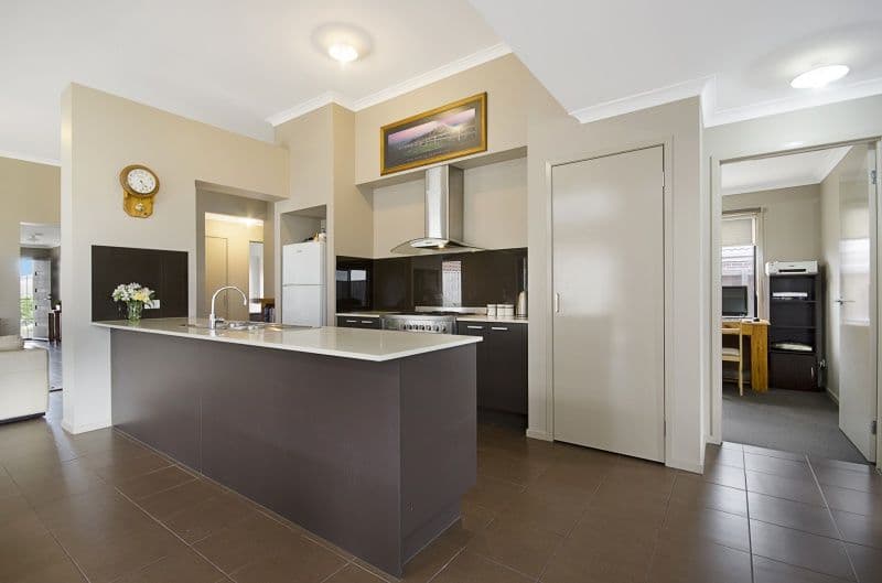 9 Sherry Court, Bannockburn VIC 3331, Bannockburn - Thumbnail 2