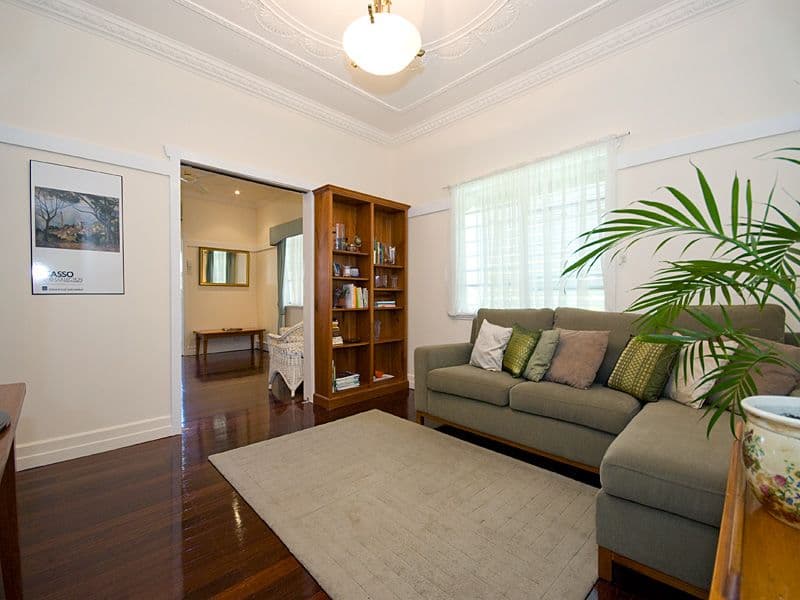 64 Ninth Avenue, KEDRON QLD 4031, Kedron - Thumbnail 8