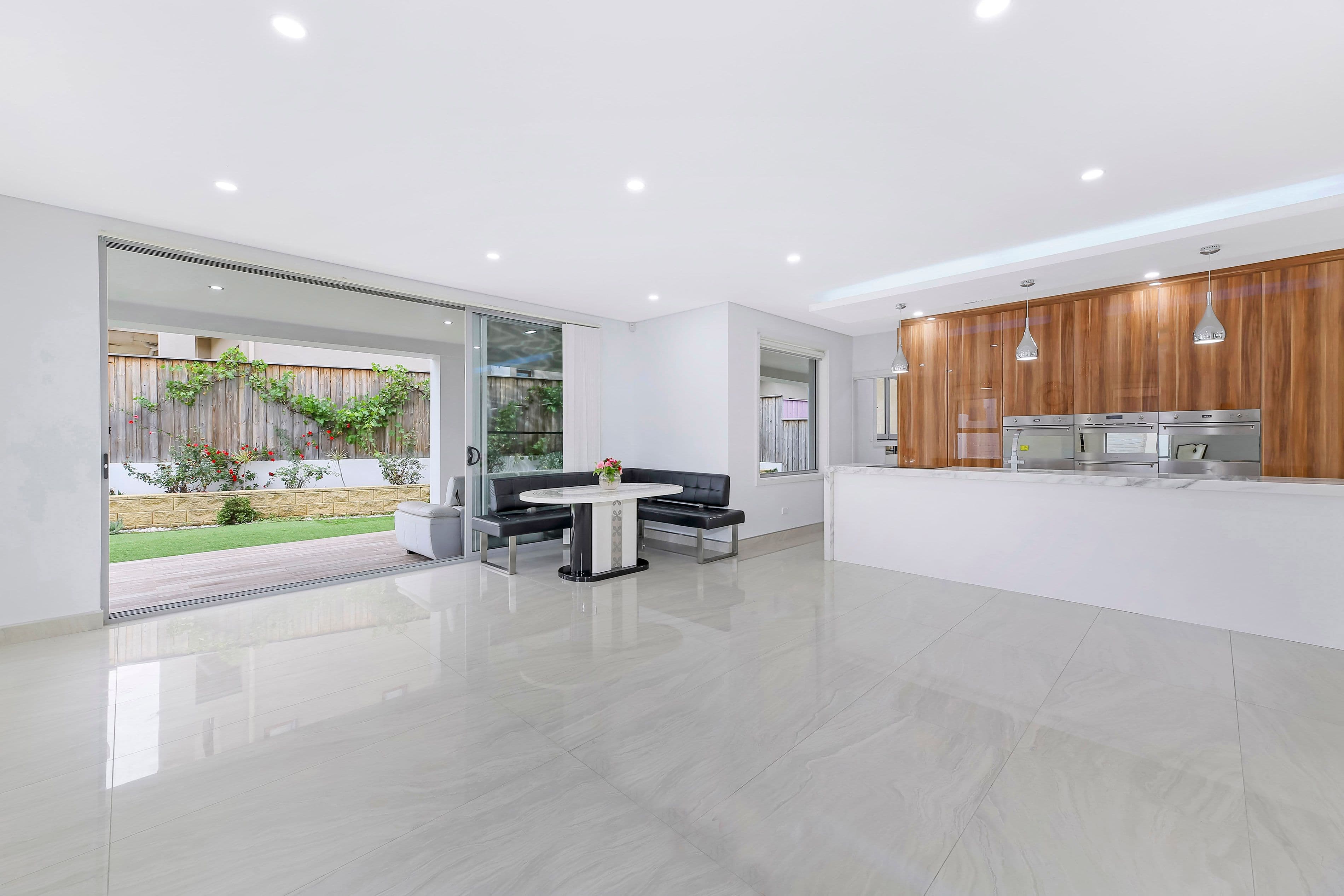 10 Hanna Street, Potts Hill NSW 2143, Potts Hill - Thumbnail 4