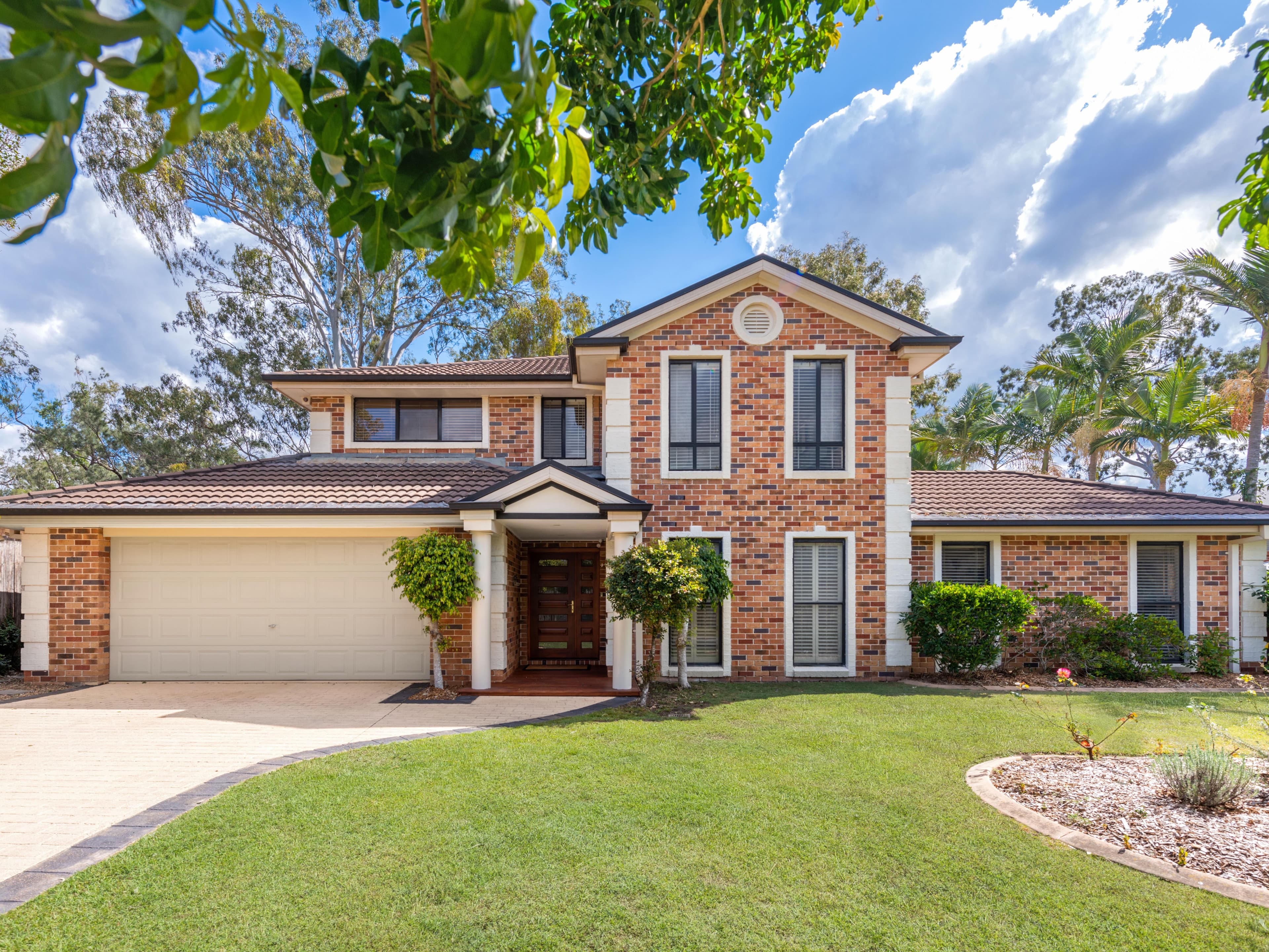 31 Brompton Place, Brookfield QLD 4069, Brookfield - Image 1