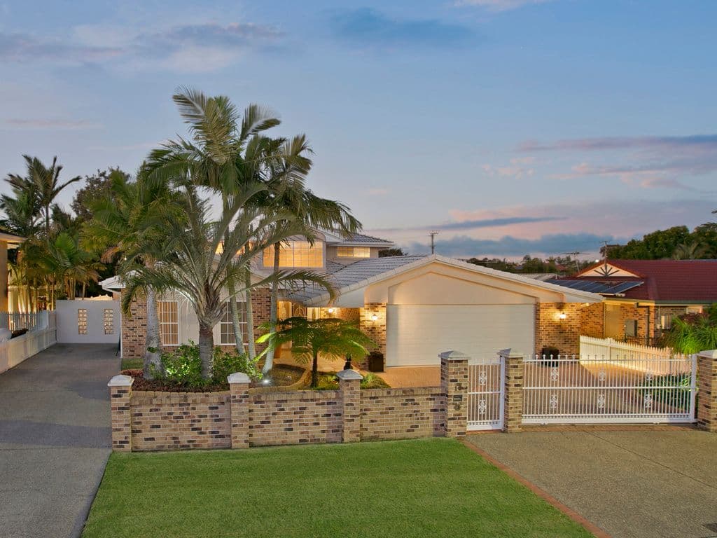 16 Galley Way, BIRKDALE QLD 4159, Birkdale - Thumbnail 2