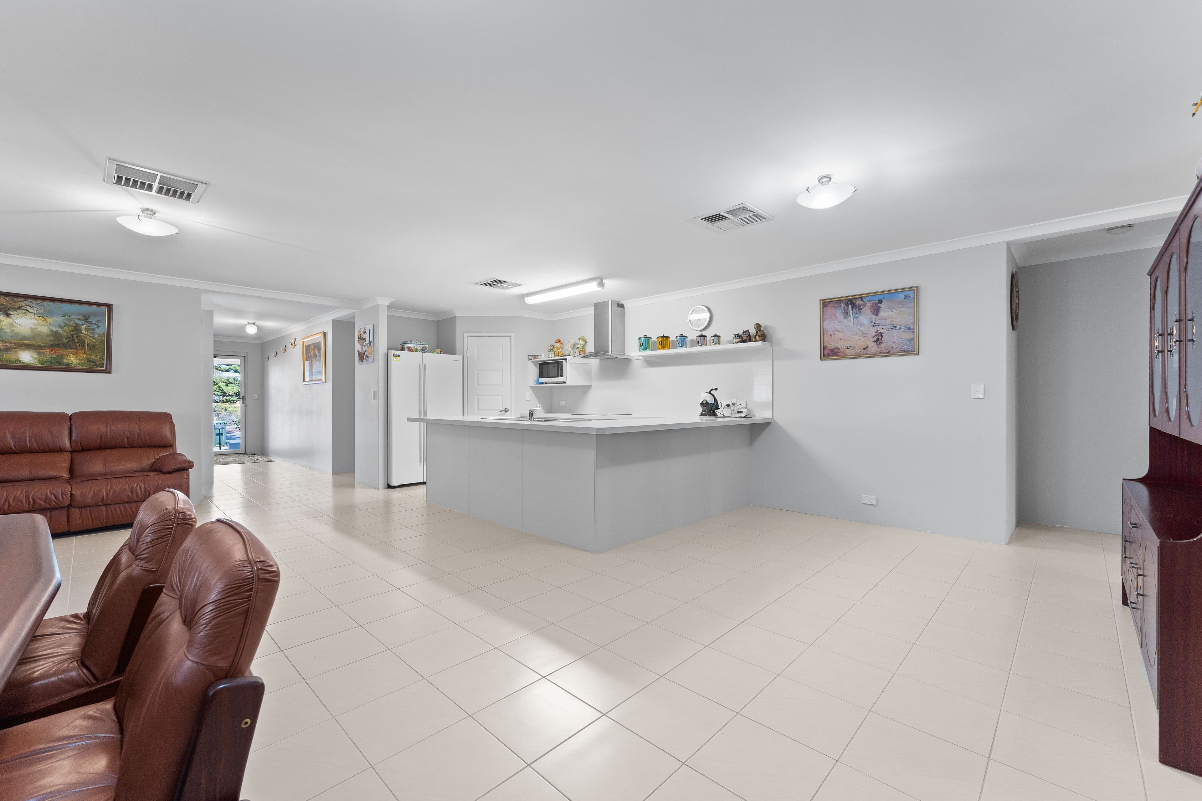 99b Harrington Waters Drive, Waikiki WA 6169, Waikiki - Thumbnail 4