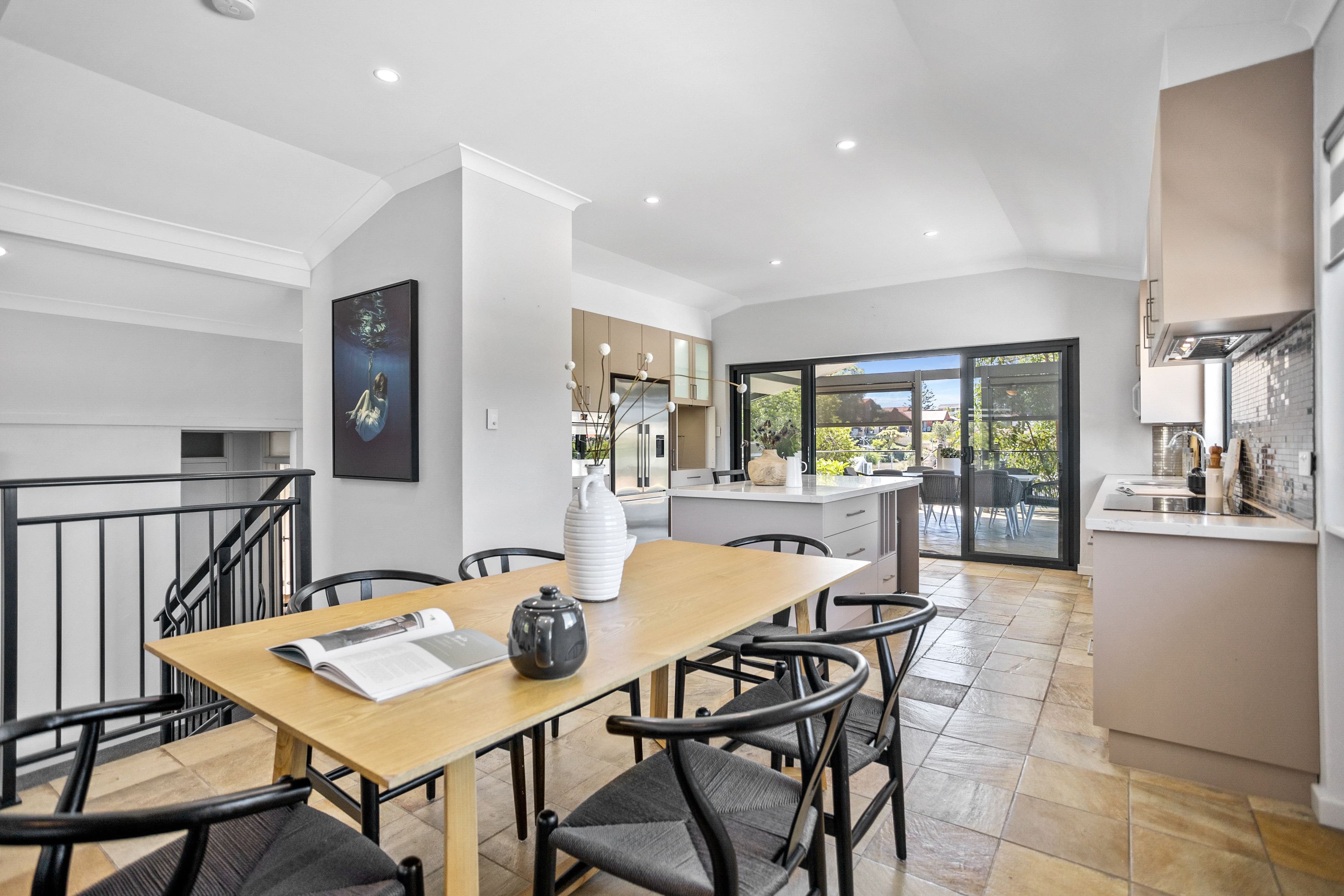 79 Marine Terrace, Sorrento WA 6020, Sorrento - Thumbnail 5