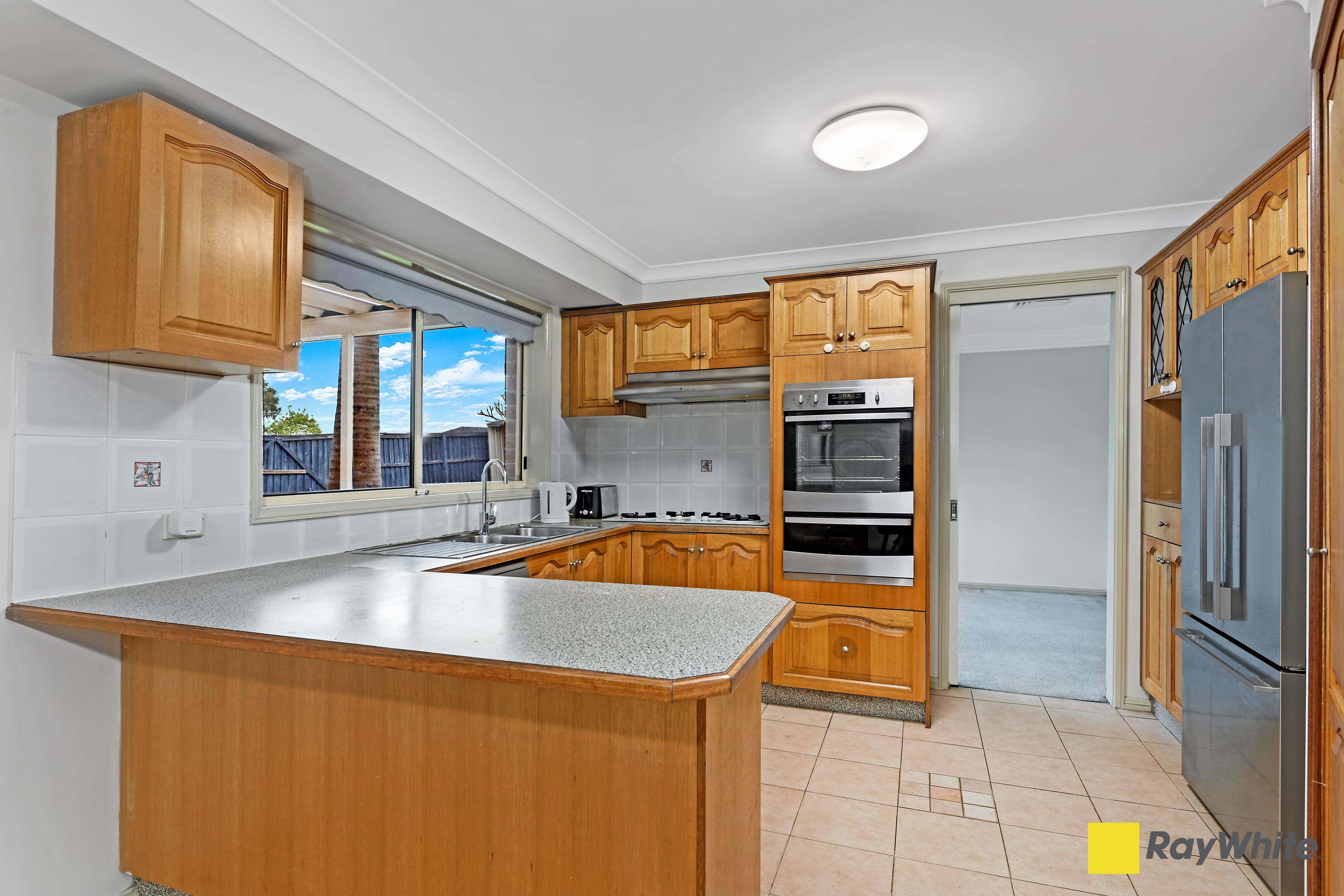34 Vermont Court, Seven Hills NSW 2147, Seven Hills - Thumbnail 4