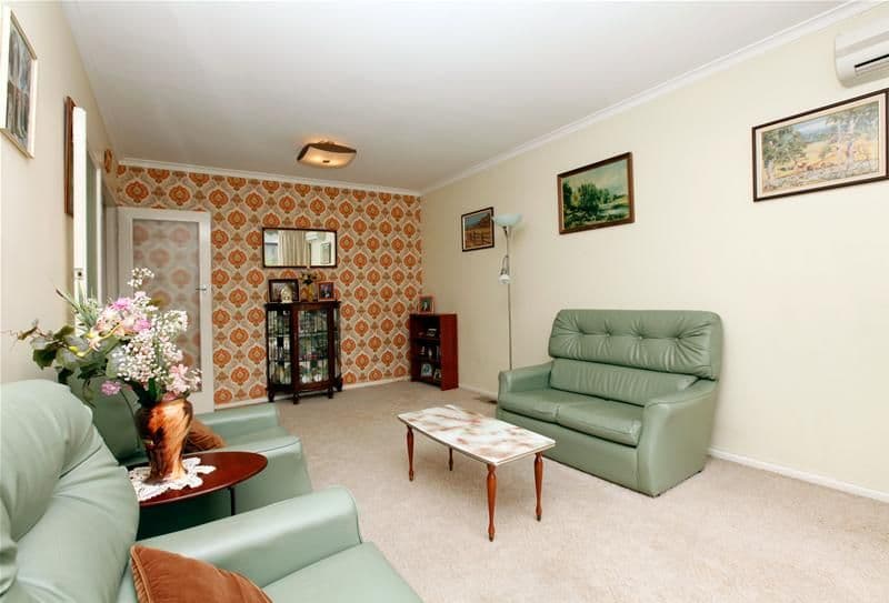 19 Darren Avenue, BUNDOORA VIC 3083, Bundoora - Thumbnail 2