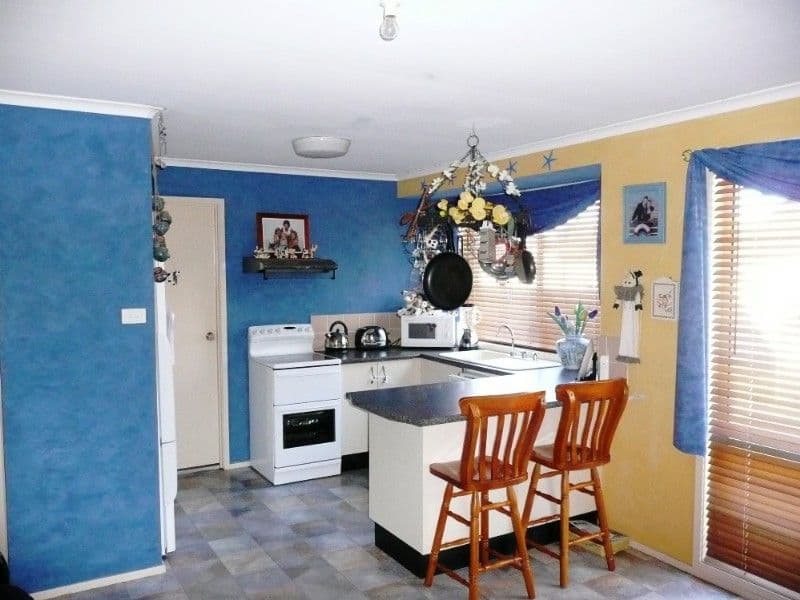34 Rosella Circuit, BLUE HAVEN NSW 2262, Blue Haven - Thumbnail 2