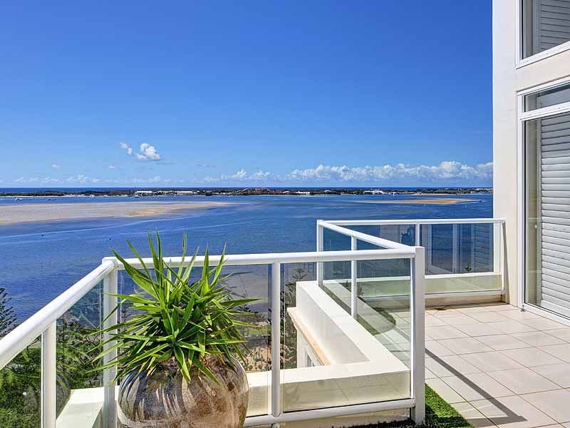 212 Marine Parade, LABRADOR QLD 4215, Labrador - Image 1