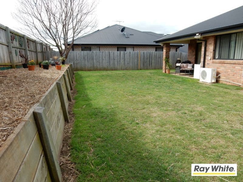 16 Hydrangea Street, ORMEAU QLD 4208, Ormeau - Thumbnail 7