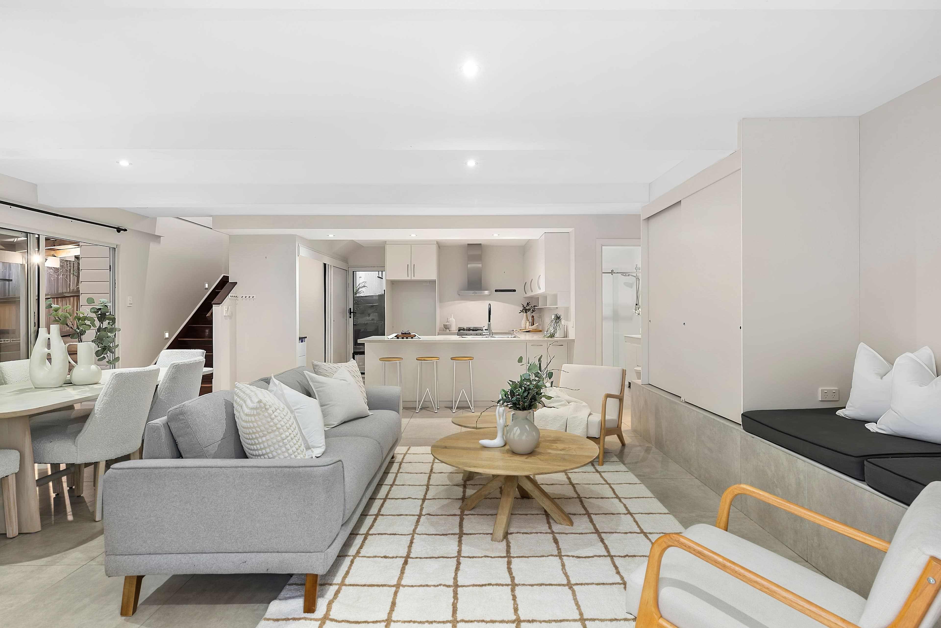 19 Crown Street, Bardon QLD 4065, Bardon - Thumbnail 2