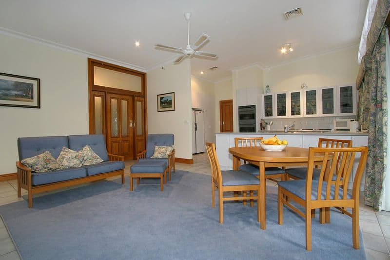 2 Grange Street, Oakleigh South VIC 3167, Oakleigh South - Thumbnail 7