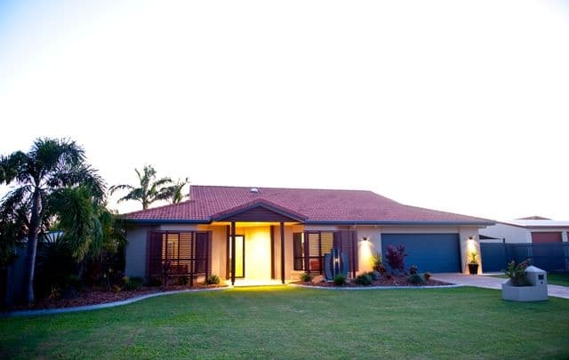 4 Malabar Court, GLENELLA QLD 4740, Glenella - Thumbnail 2