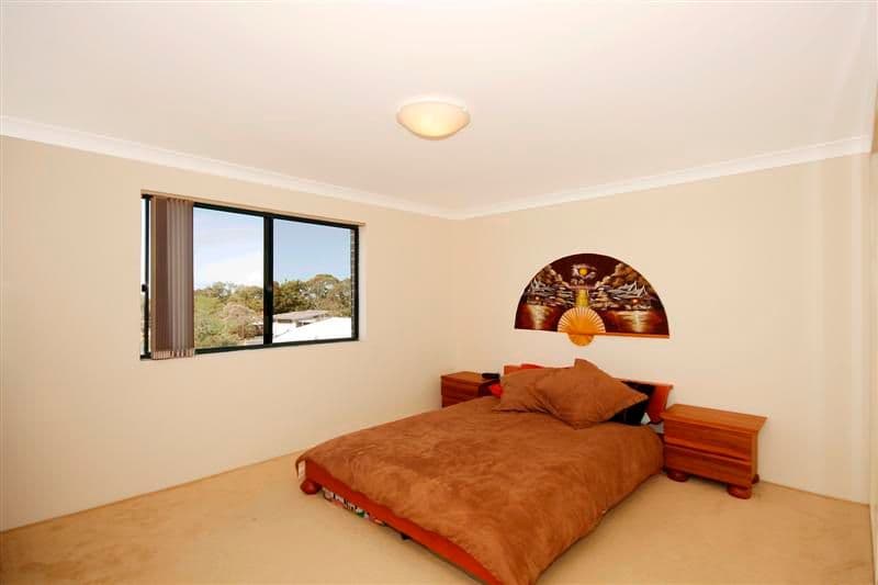 10 Toms Lane, ENGADINE NSW 2233, Engadine - Thumbnail 4