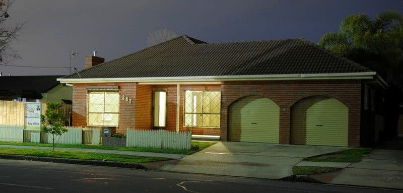 387 Kotthoff Street, LAVINGTON NSW 2641, Lavington - Image 1