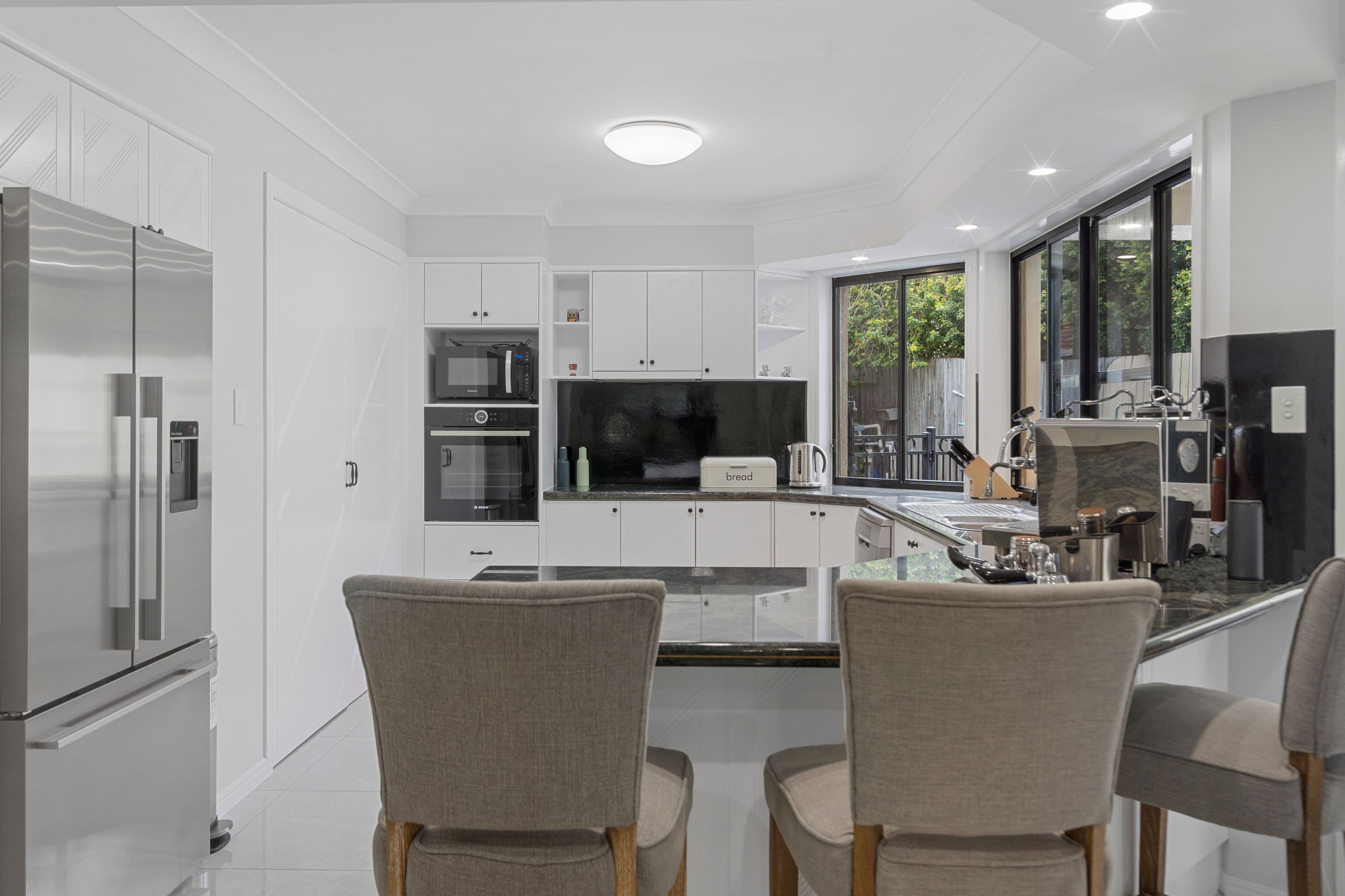 5 Duthie Court, Carindale QLD 4152, Carindale - Thumbnail 4