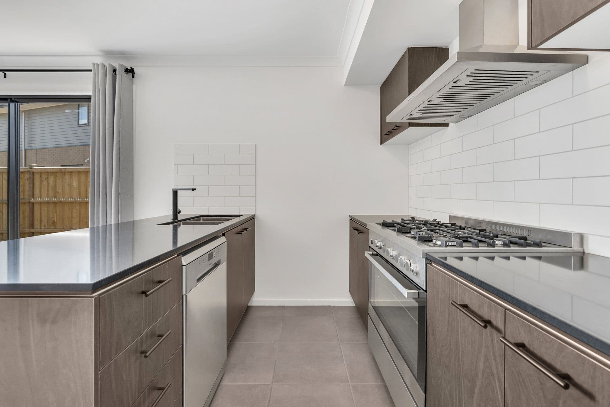 10 Copal Street, Mambourin VIC 3024, Mambourin - Thumbnail 4