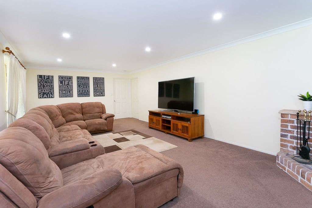 2-4 Pademelon Court, Greenbank QLD 4124, Greenbank - Thumbnail 4