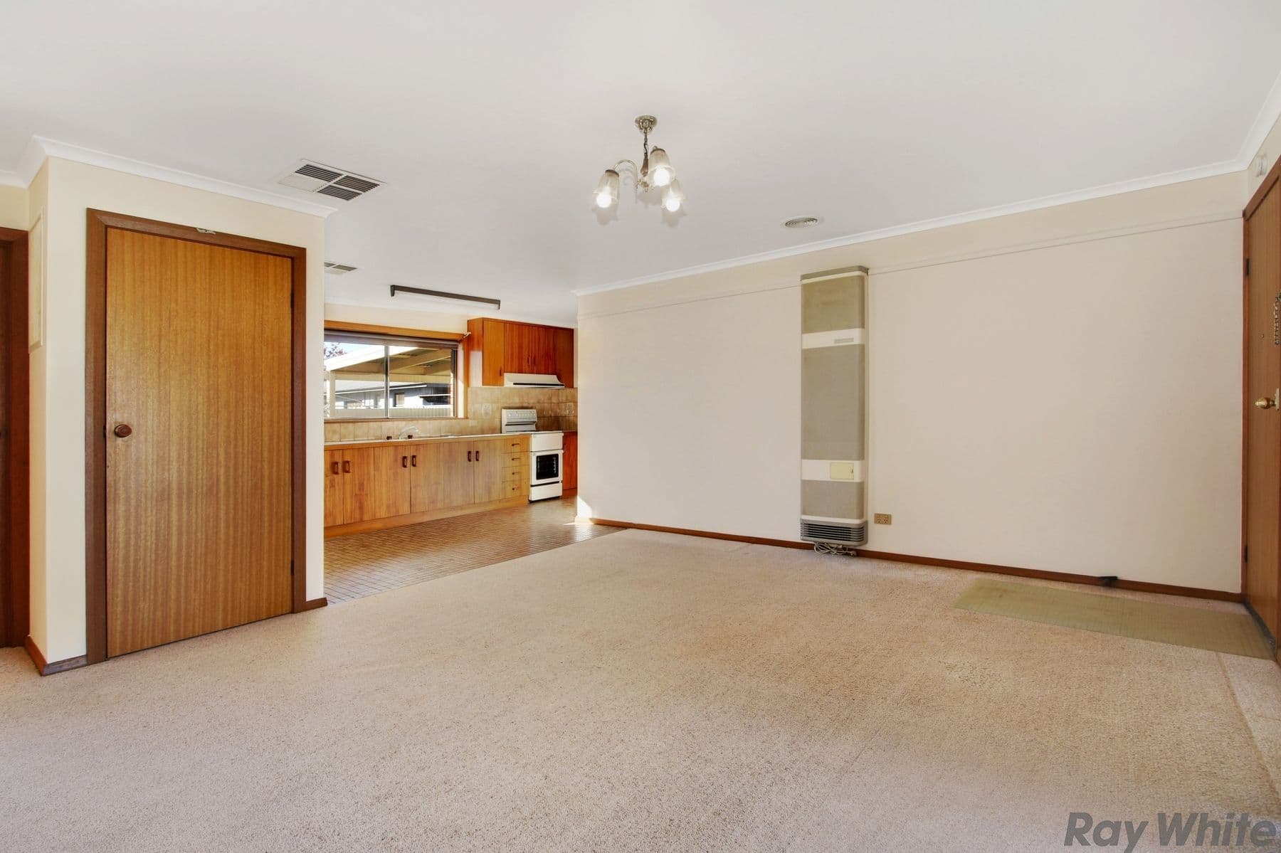 3 Meadows Avenue, Benalla VIC 3672, Benalla - Thumbnail 2